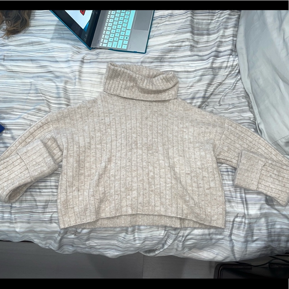 Forever 21 turtle neck